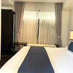 Cheeva Dee Hotel